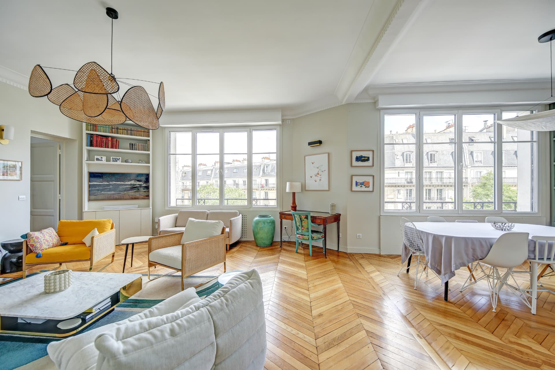 Bel appartement familial refait à neuf  -121m² - Maillot